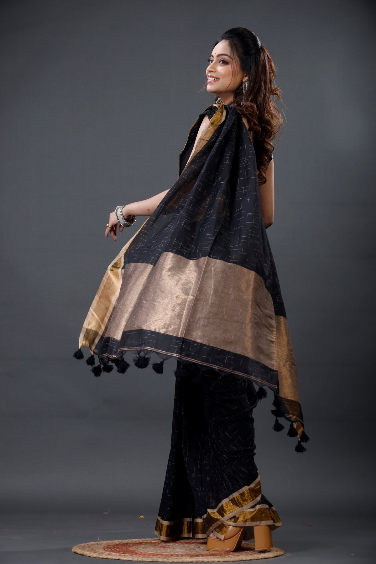 Mercerised Cotton Tissue Anchol Saree with Blouse Piece